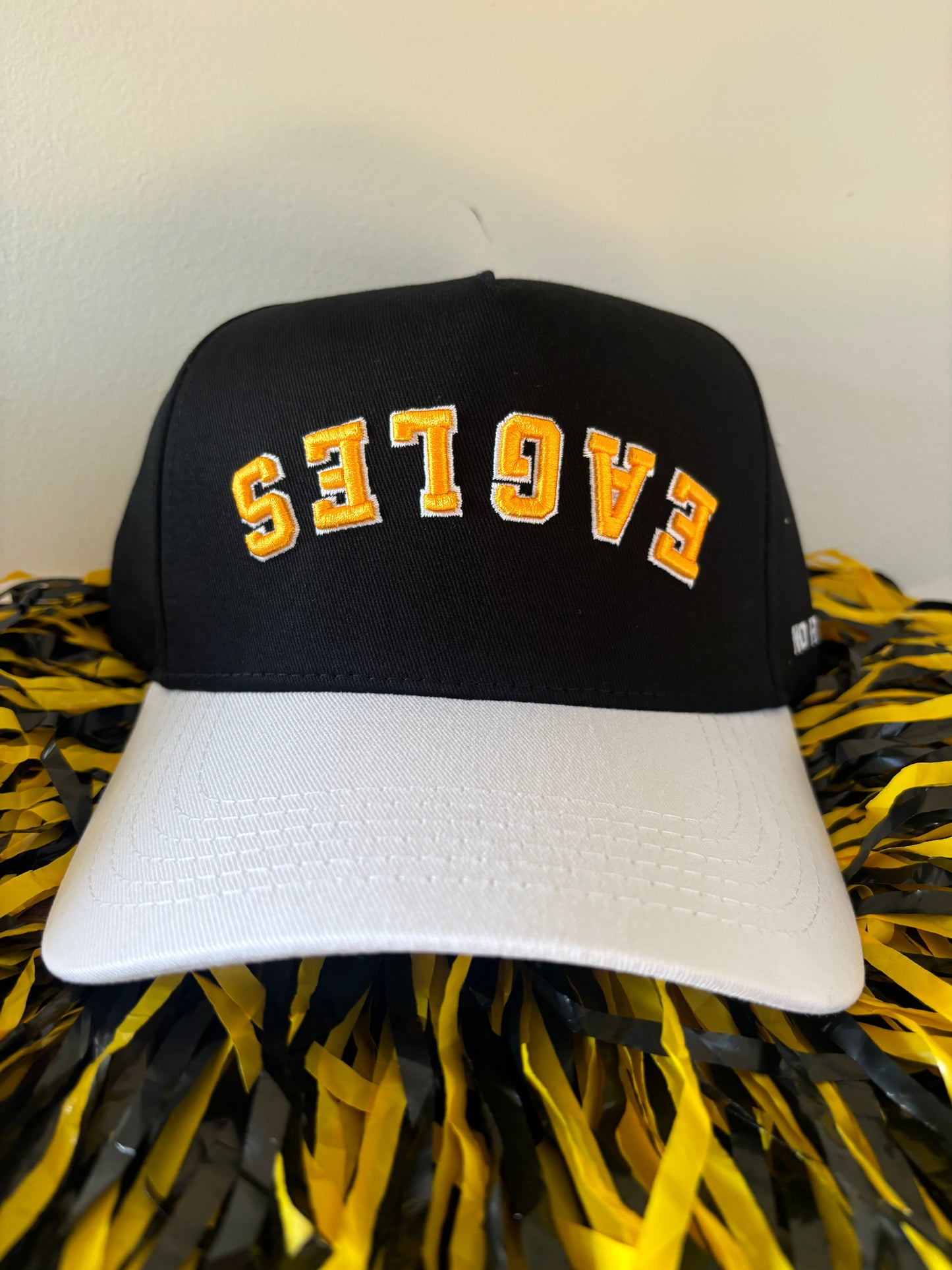 SƎ˥פ∀Ǝ Snap-Back